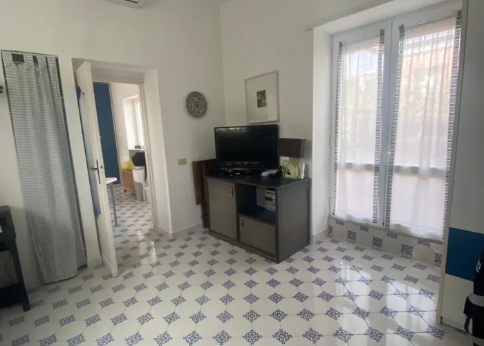 Casina Edomilla Capri