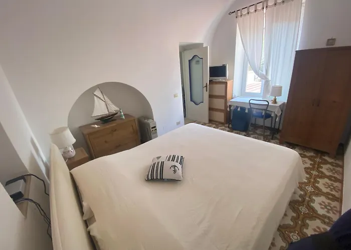 Casina Edomilla * Capri